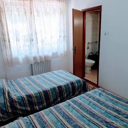 דירה Jaksa Marija A2 *